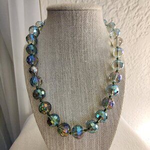 Gorgeous Aurora Borealis Glass Necklace 18"